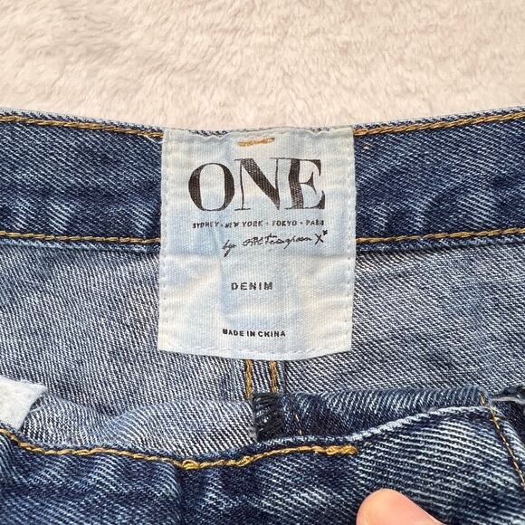 One x One Teaspoon Low Waist Bonita Raw Hem Distressed Jean Shorts Sz 28 - Picture 3 of 9